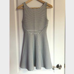 Black and White A-line H&M Dress